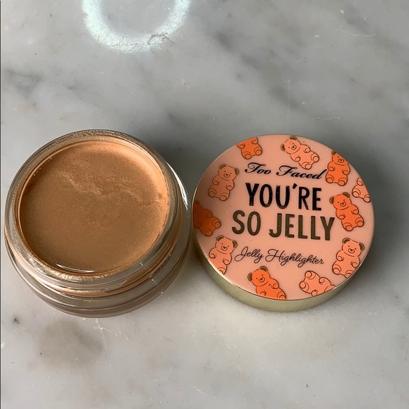 too faced jelly highlighter